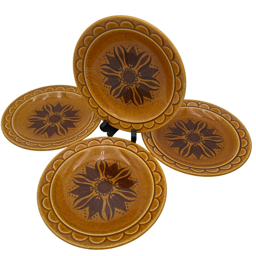 Set/4 Vintage Salad Plates in Golden Harvest by Homer Laughlin 7 1/8"